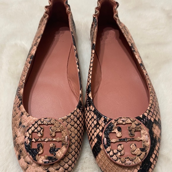 Brand new Tory Burch Minnie travel ballet flats - Picture 2 of 4